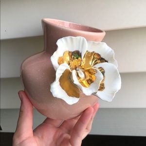 Gorgeous Pink Speckled Anthropologie Vase Pot